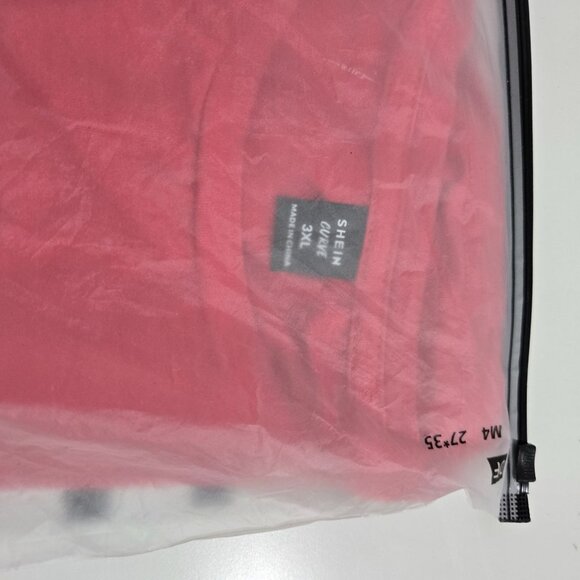 Shein 'Limited Edition' Tee in Red - Size 3X - Picture 4 of 6